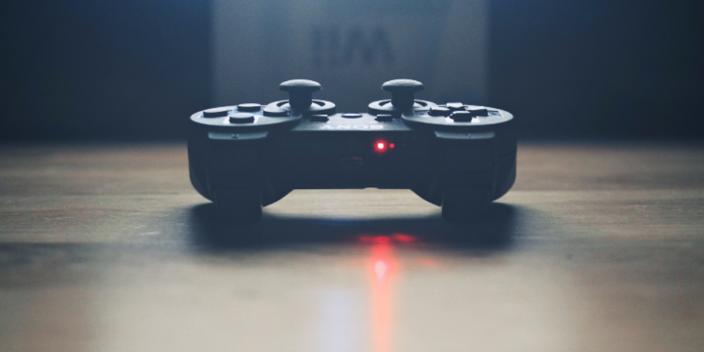 ¿Qué es el "crunch" y cómo afecta a la salud de los trabajadores del sector de los videojuegos?